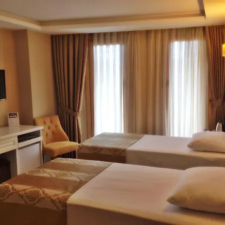 Feza 3* Трабзон