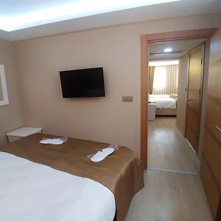 Feza 3* Трабзон