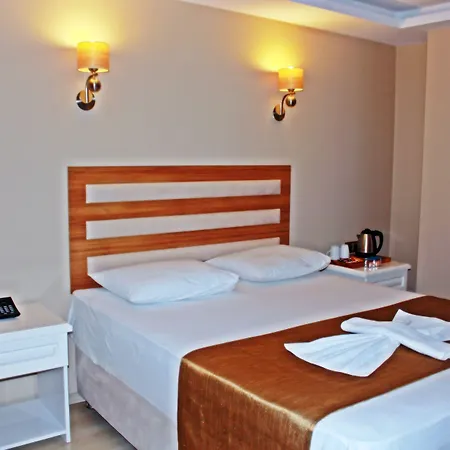 Hotel Feza 3*