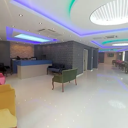 Hotel Feza 3*