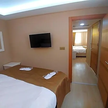 Feza Hotel 3*