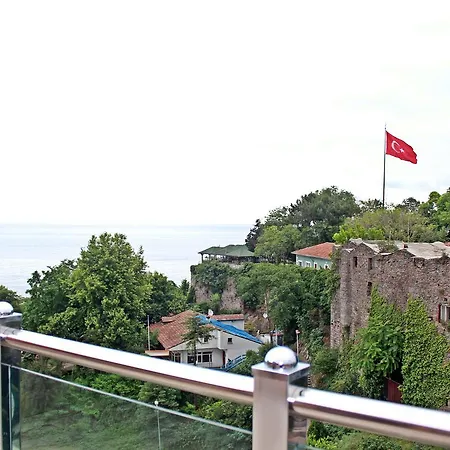 Feza 호텔 3*